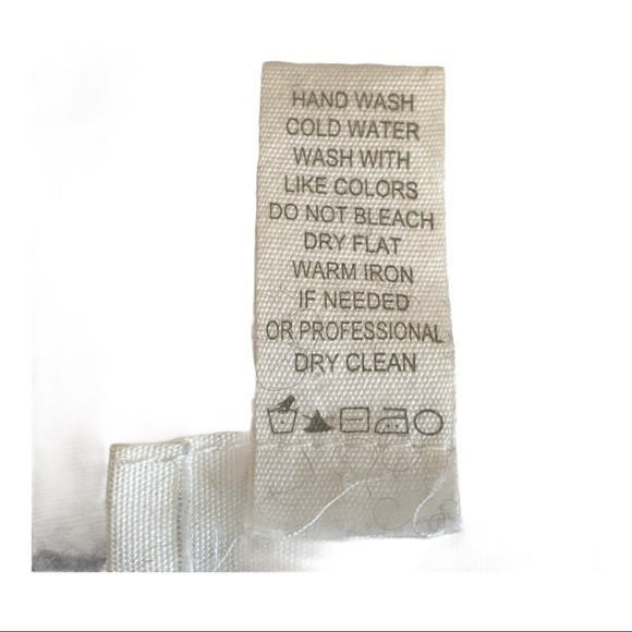 Subtle Luxury Cashmere Embellished V-Neck … - Picture 9 of 11